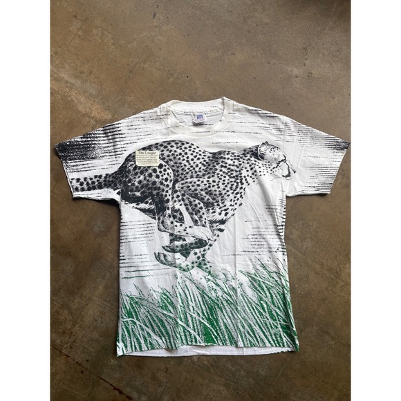 University Sportwear Other - NWT Vintage 1991 AOP Cheeta Zoo Souvenir Shirt